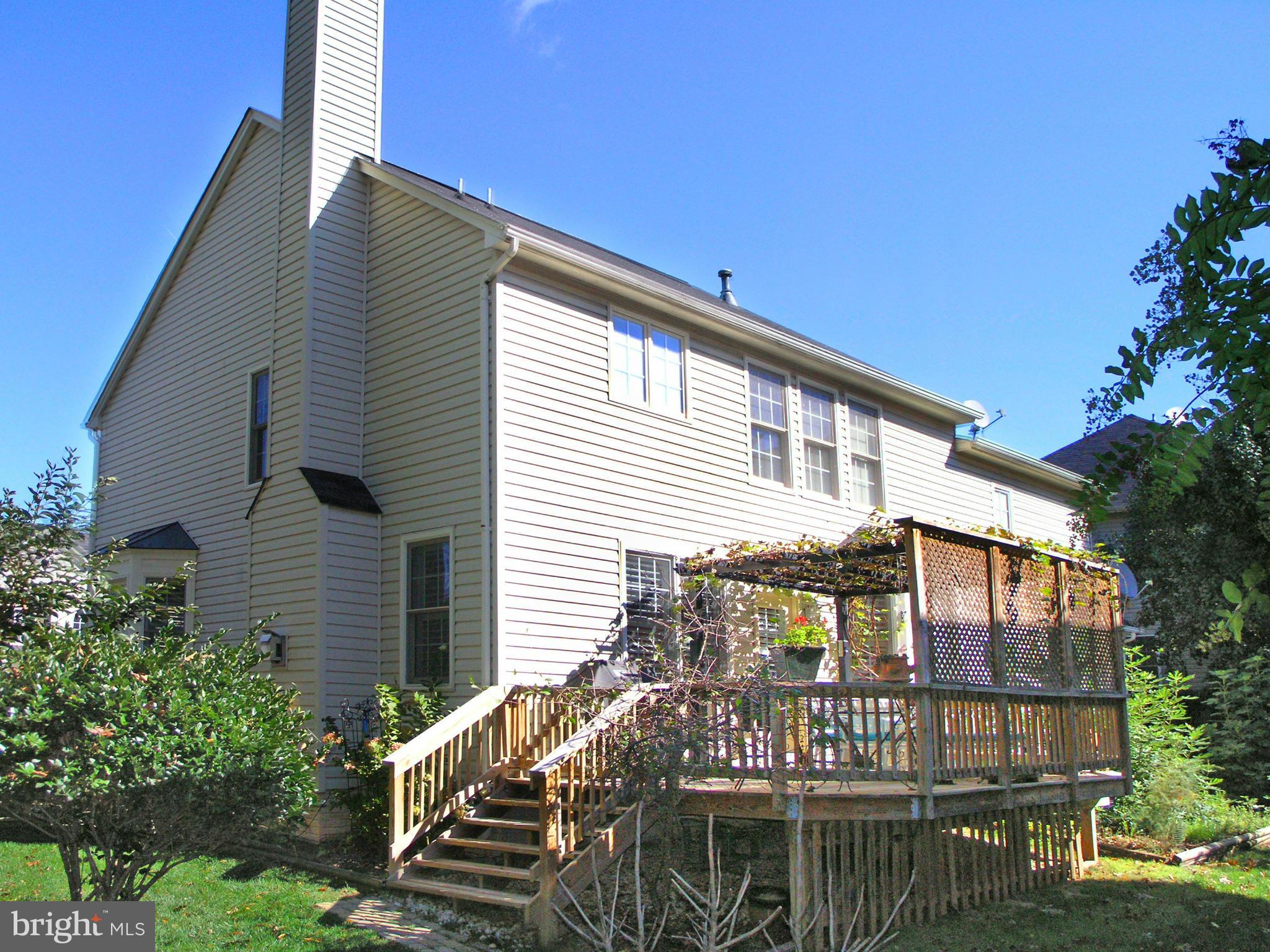 47611 Rhyolite Place Sterling, VA 20165 - Photo 12 of 29 a front view of a house with balcony