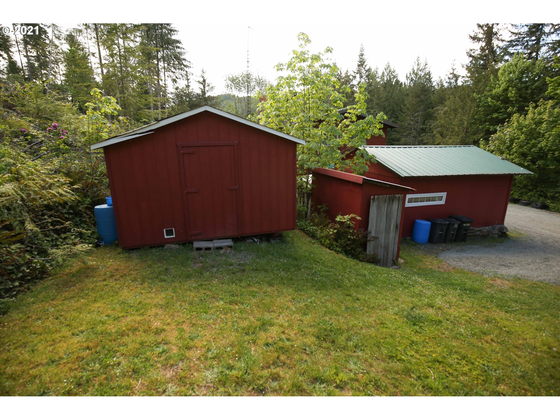 35108 Perkins Creek Road Cottage Grove, OR 97424 - Photo 23 of 31 Gallery Image 23