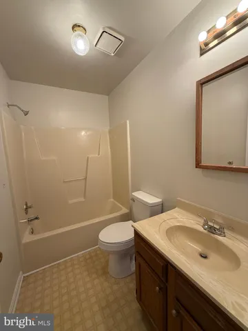 $1,745 | 200 Farrell Lane, Fredericksburg, VA 22401