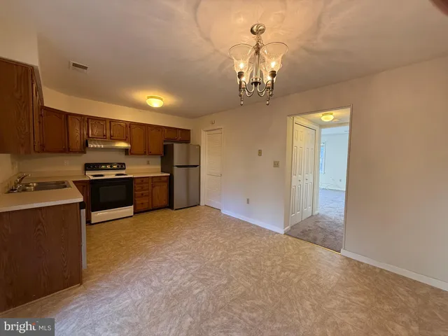 $1,745 | 200 Farrell Lane, Fredericksburg, VA 22401