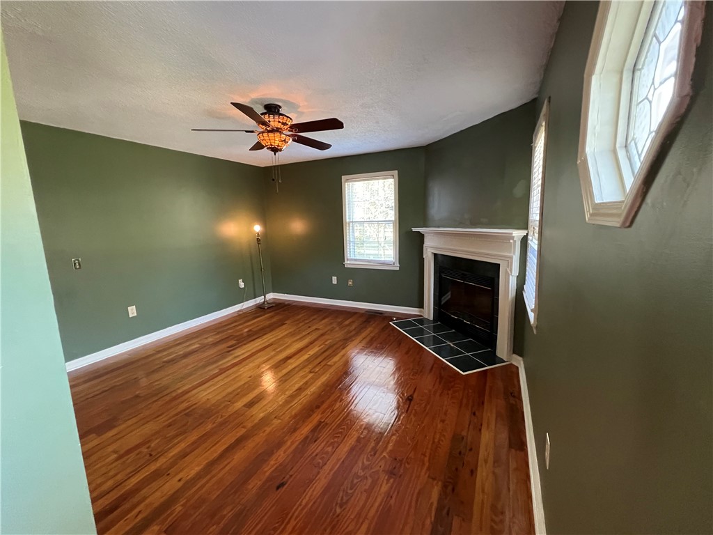 1923 James Cox Road Belton, SC 29627 - Photo 4 of 22 Gallery Image 4