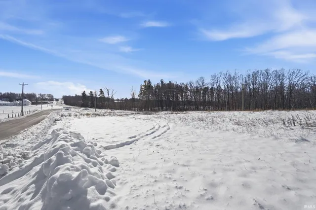 $59,900 | 2520 West Lincolnway, Columbia City, IN 46725