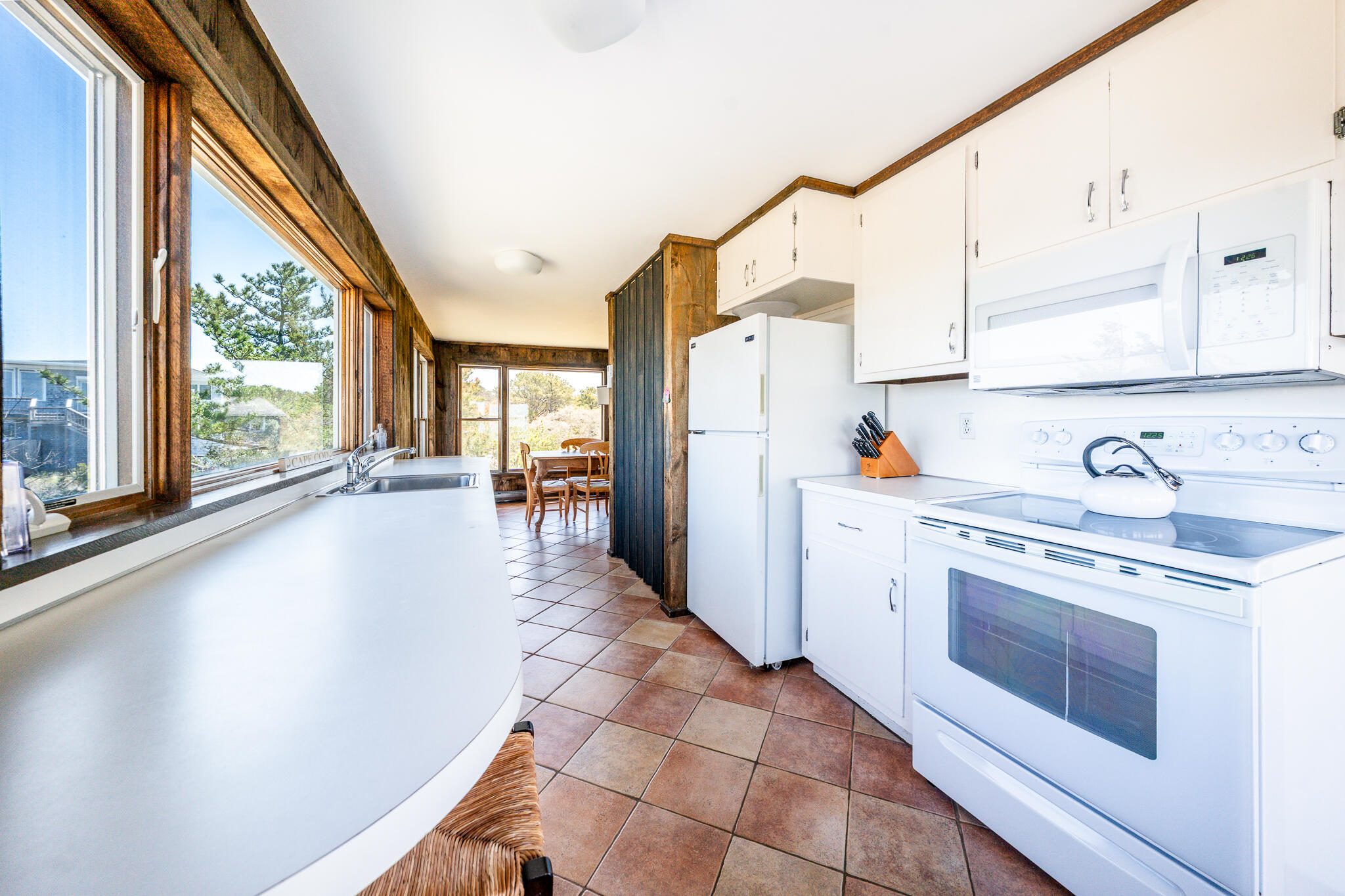 1005 3rd Avenue Wellfleet, MA 02667 - Photo 12 of 48 kitchen3