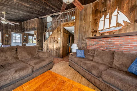 $1,995,000 | 1005 3rd Avenue, Wellfleet, MA 02667