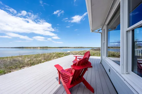 $1,995,000 | 1005 3rd Avenue, Wellfleet, MA 02667