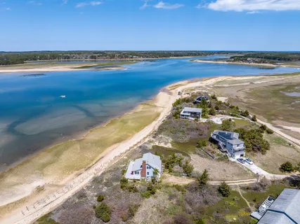 $1,995,000 | 1005 3rd Avenue, Wellfleet, MA 02667