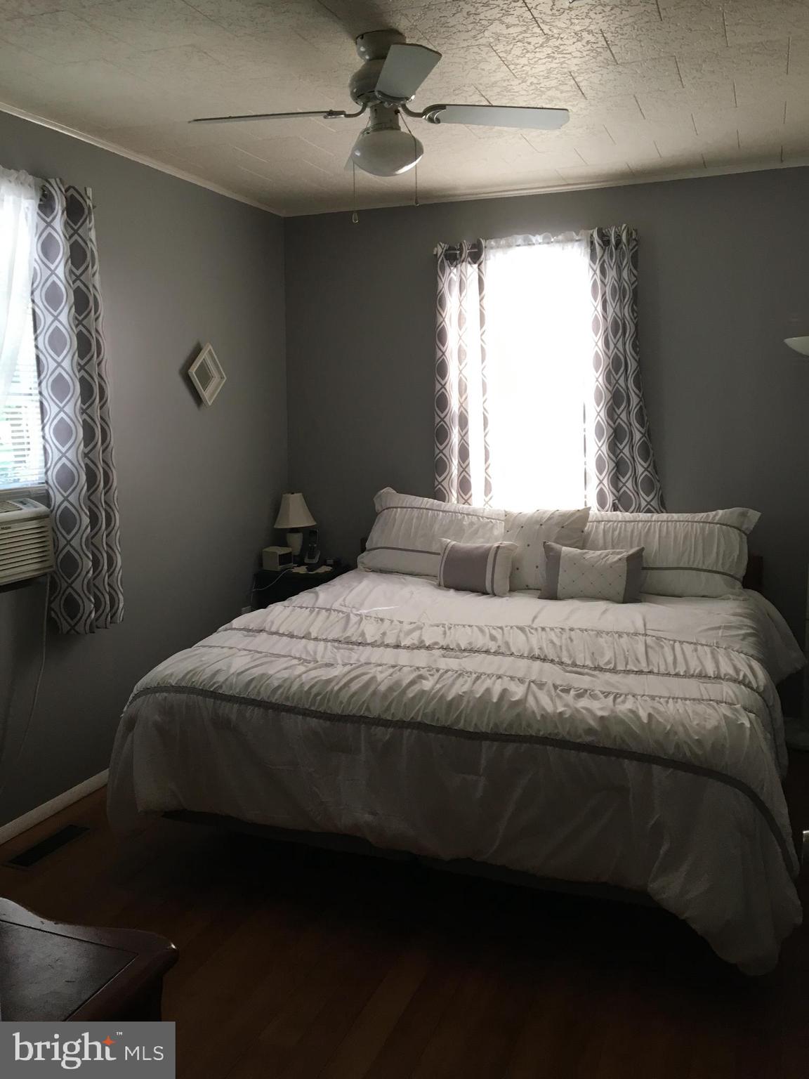 8028 Fort Smallwood Road Baltimore, MD 21226 - Photo 10 of 20 Bedroom 1