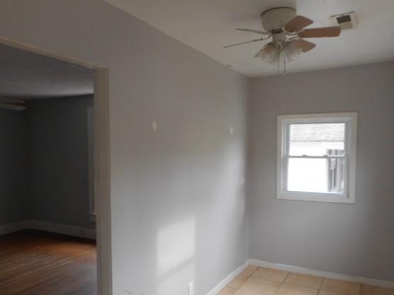1320 Dallas Road Chattanooga, TN 37405 - Photo 2 of 26 DSCN1559