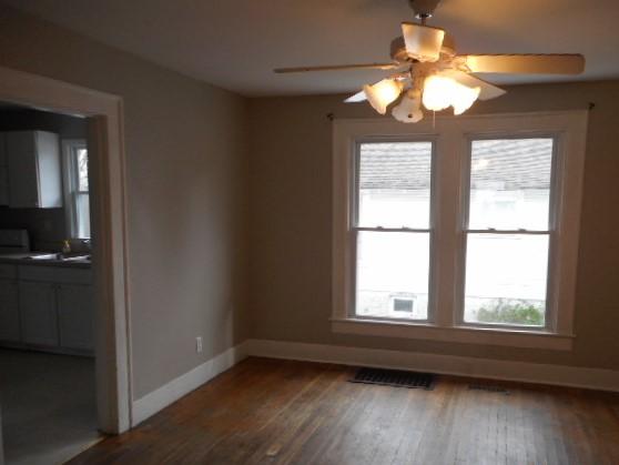 1320 Dallas Road Chattanooga, TN 37405 - Photo 7 of 26 DSCN1564