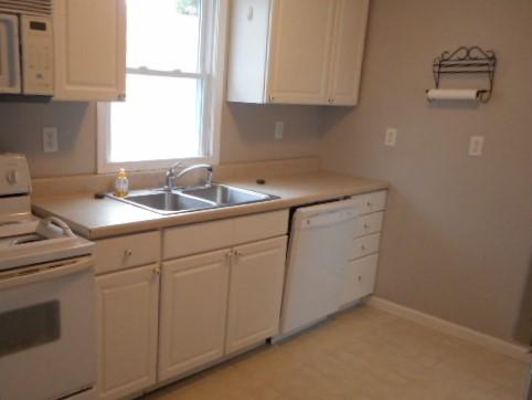 1320 Dallas Road Chattanooga, TN 37405 - Photo 8 of 26 DSCN1565
