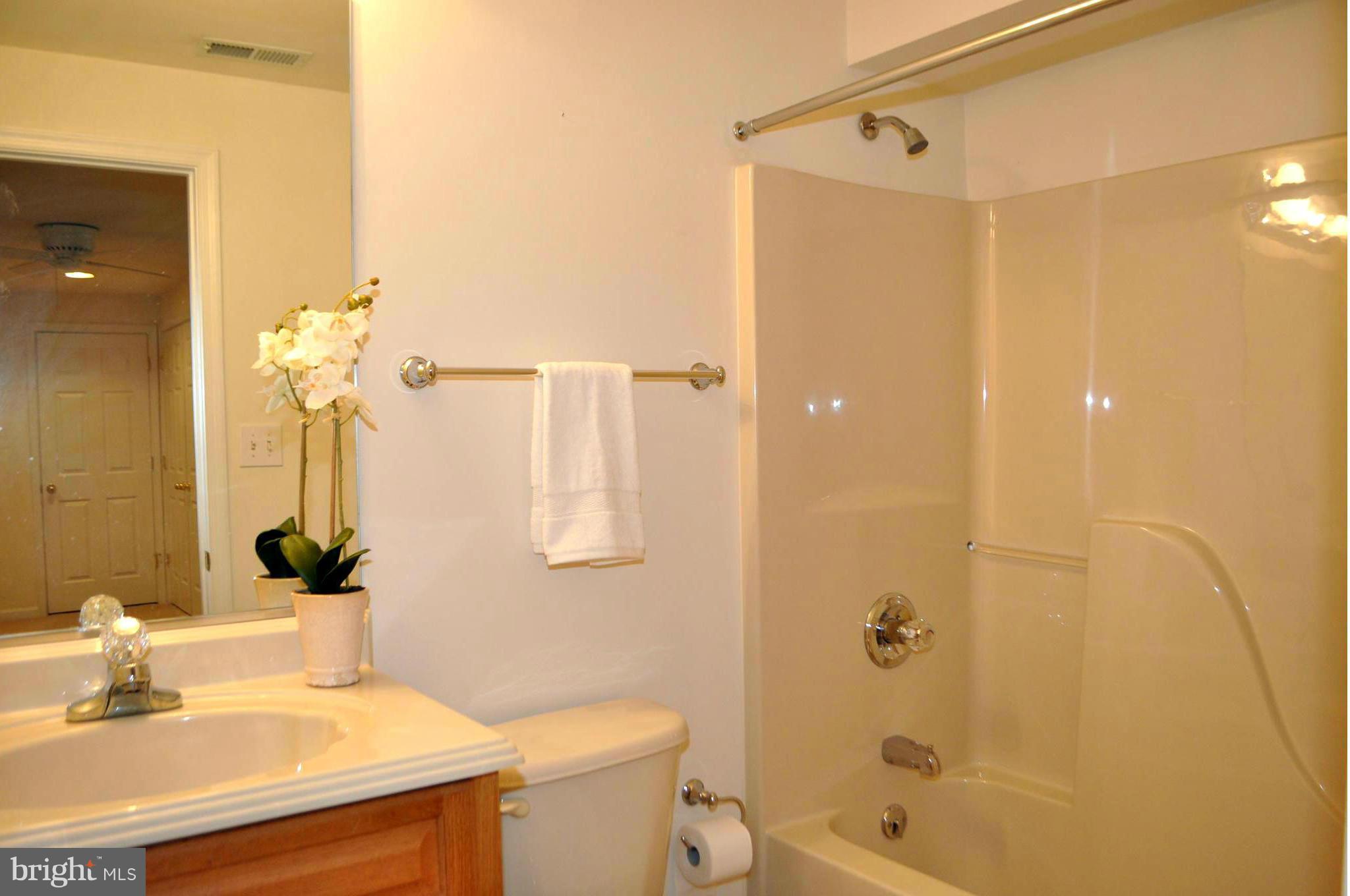 7796 Poplar Grove Road Severn, MD 21144 - Photo 14 of 29 Bath