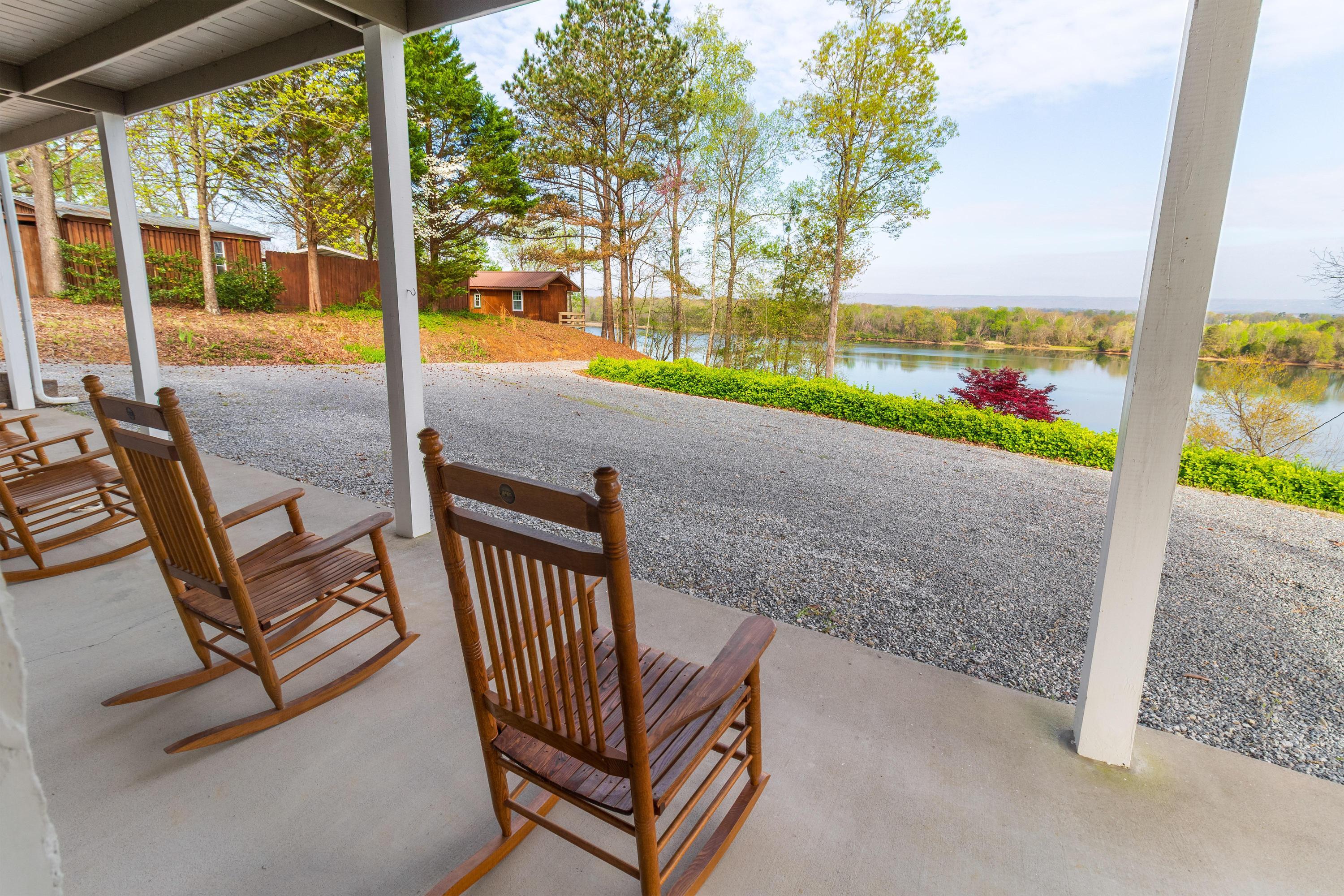 325 Russell Lane Decatur, TN 37322 - Photo 18 of 36 15b