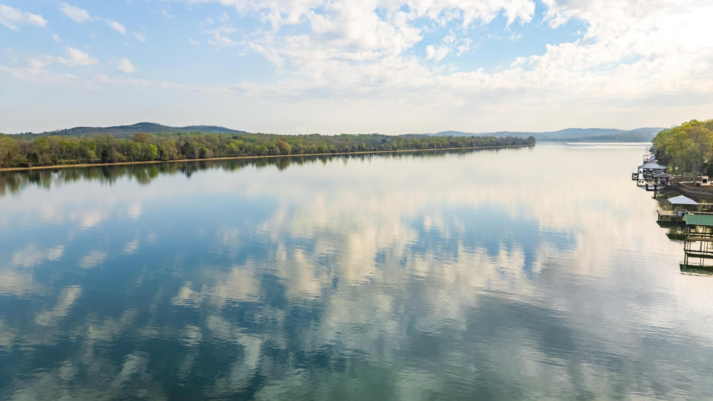 325 Russell Lane Decatur, TN 37322 - Photo 28 of 36 24