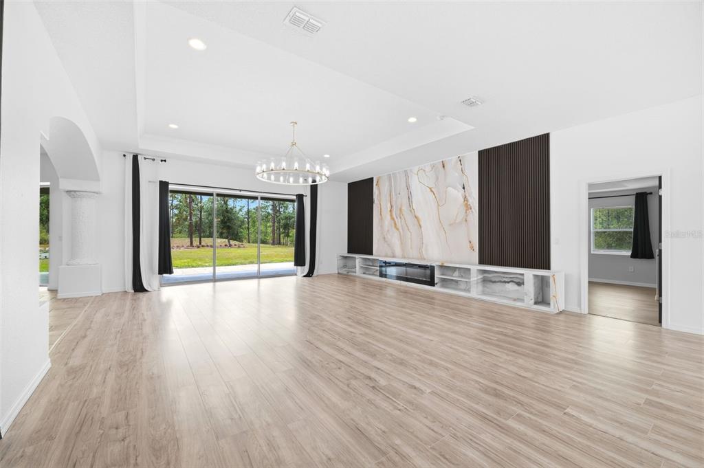 18043 Palmdale Road Weeki Wachee, FL 34614 - Photo 3 of 41