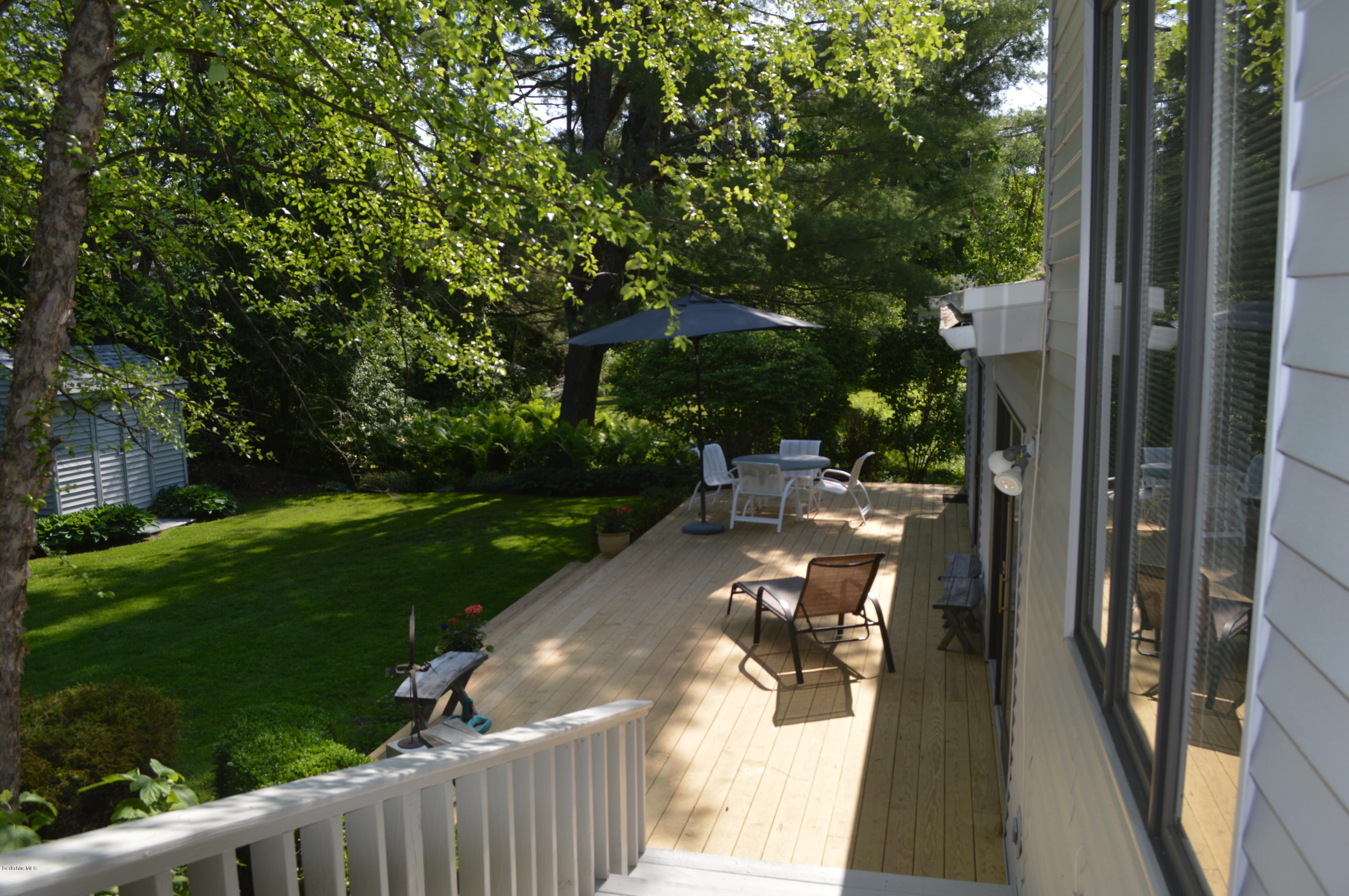 140 South Mountain Road Pittsfield, MA 01201 - Photo 16 of 20 DSC_0940