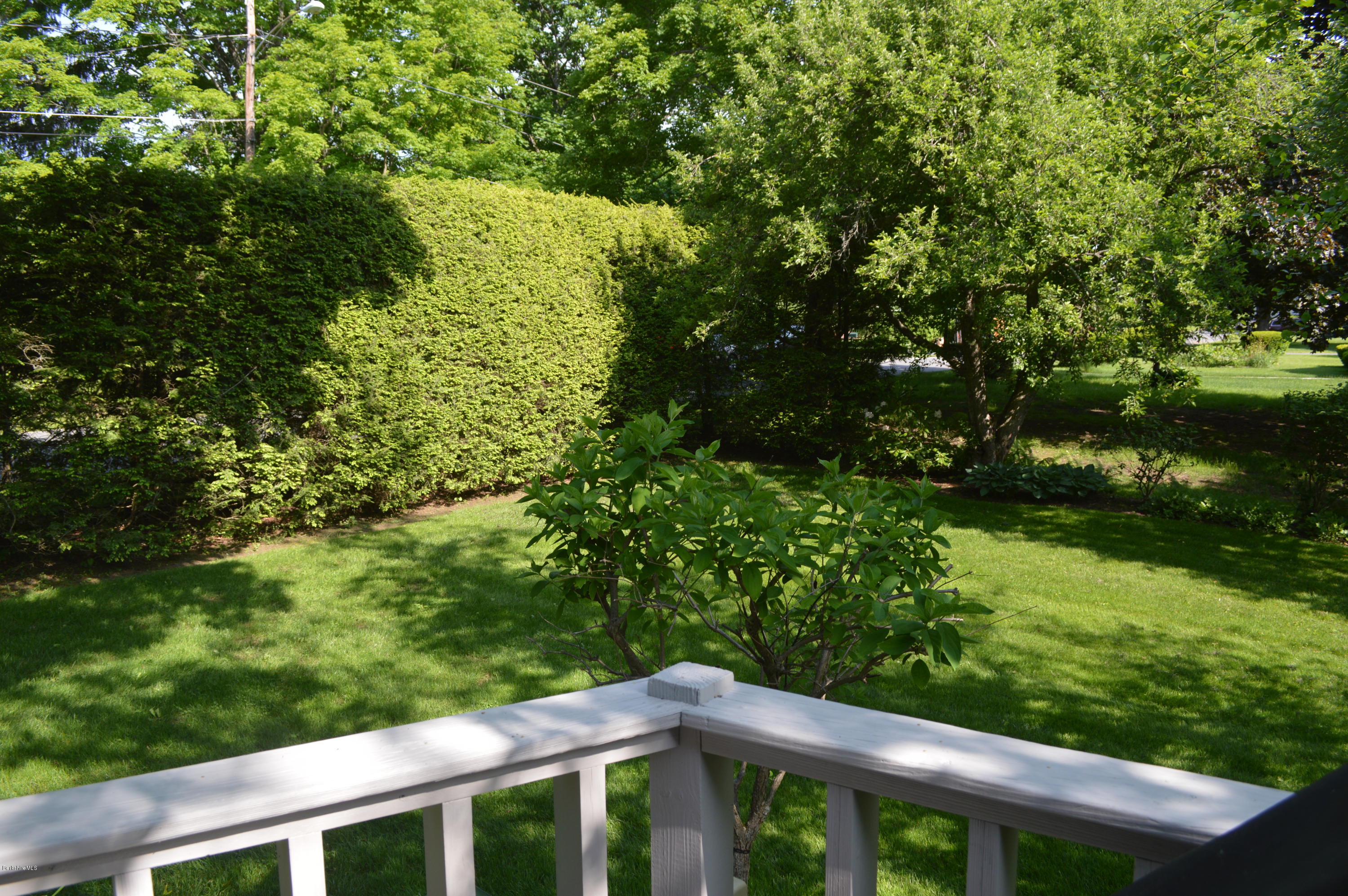 140 South Mountain Road Pittsfield, MA 01201 - Photo 17 of 20 DSC_0939