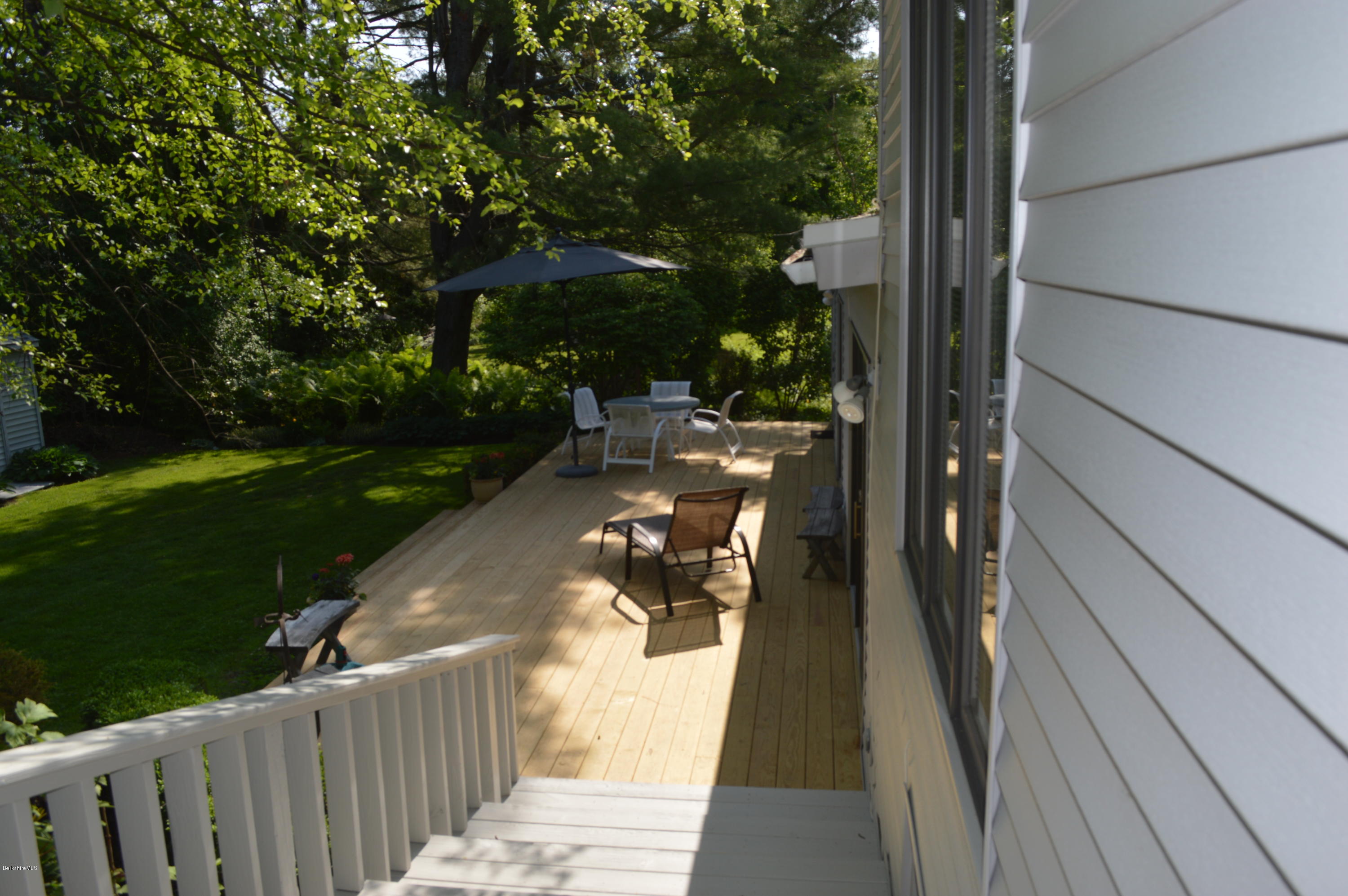 140 South Mountain Road Pittsfield, MA 01201 - Photo 19 of 20 DSC_0937