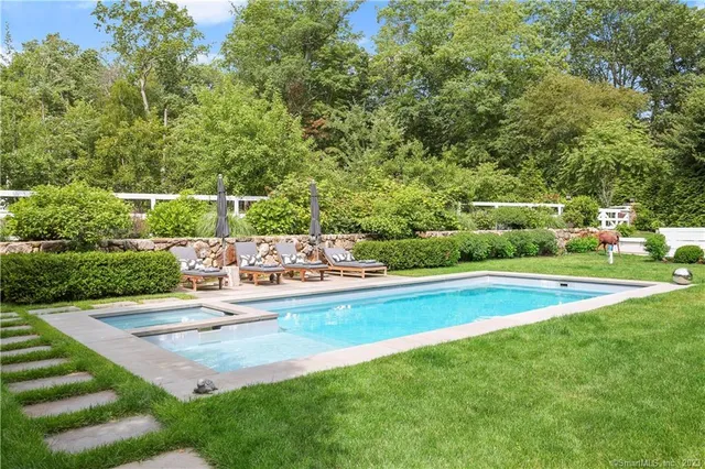 $15,000 | 141 West Norwalk Road, Norwalk, CT 06850