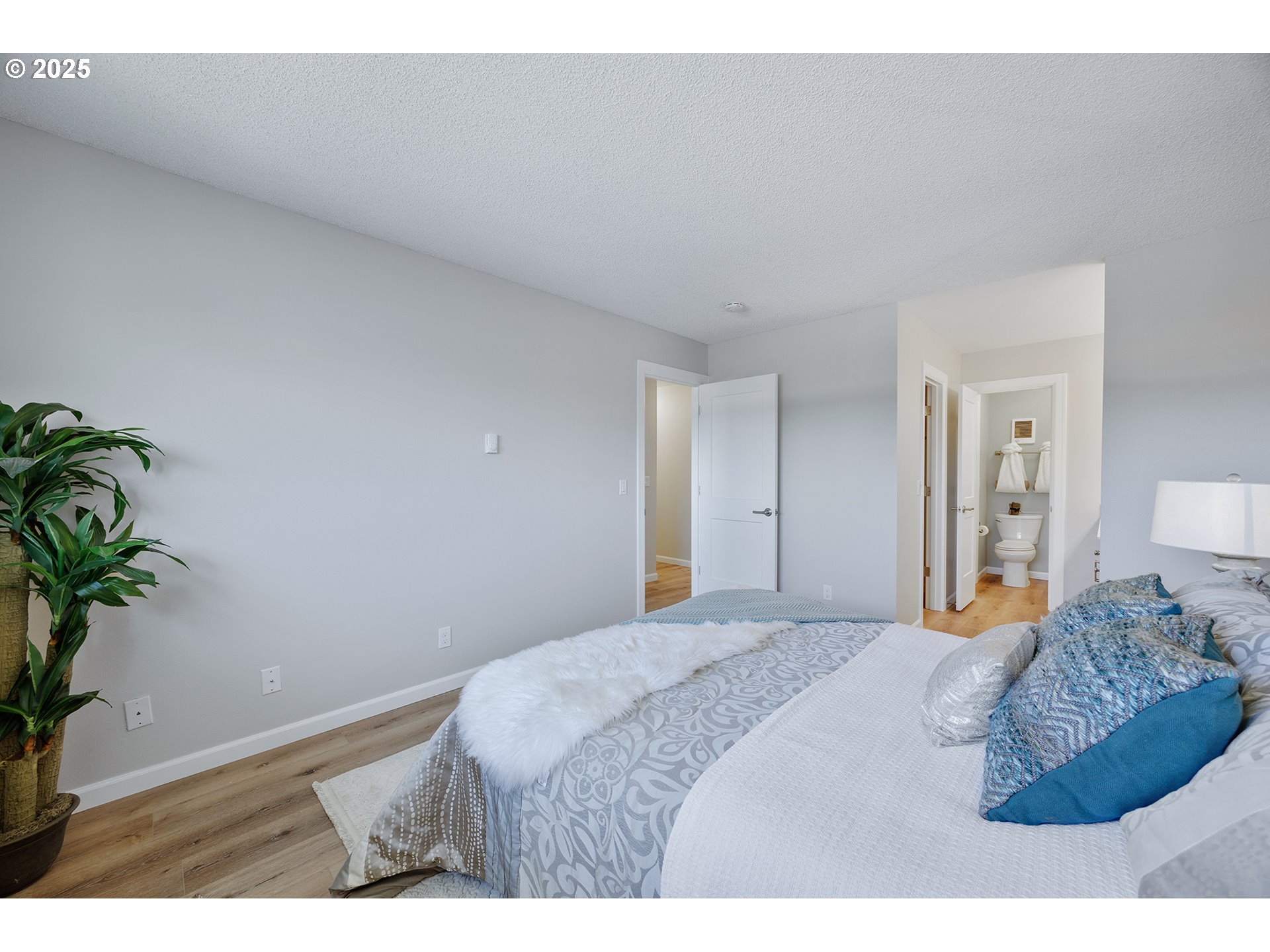 950 Evergreen Road, Unit 306 Woodburn, OR 97071 - Photo 16 of 30 Gallery Image 16