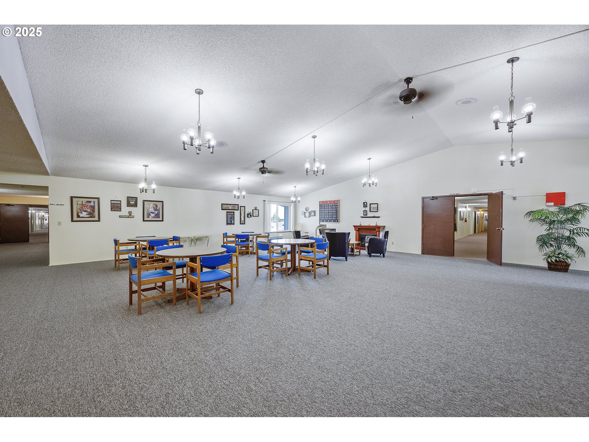 950 Evergreen Road, Unit 306 Woodburn, OR 97071 - Photo 26 of 30 Gallery Image 26