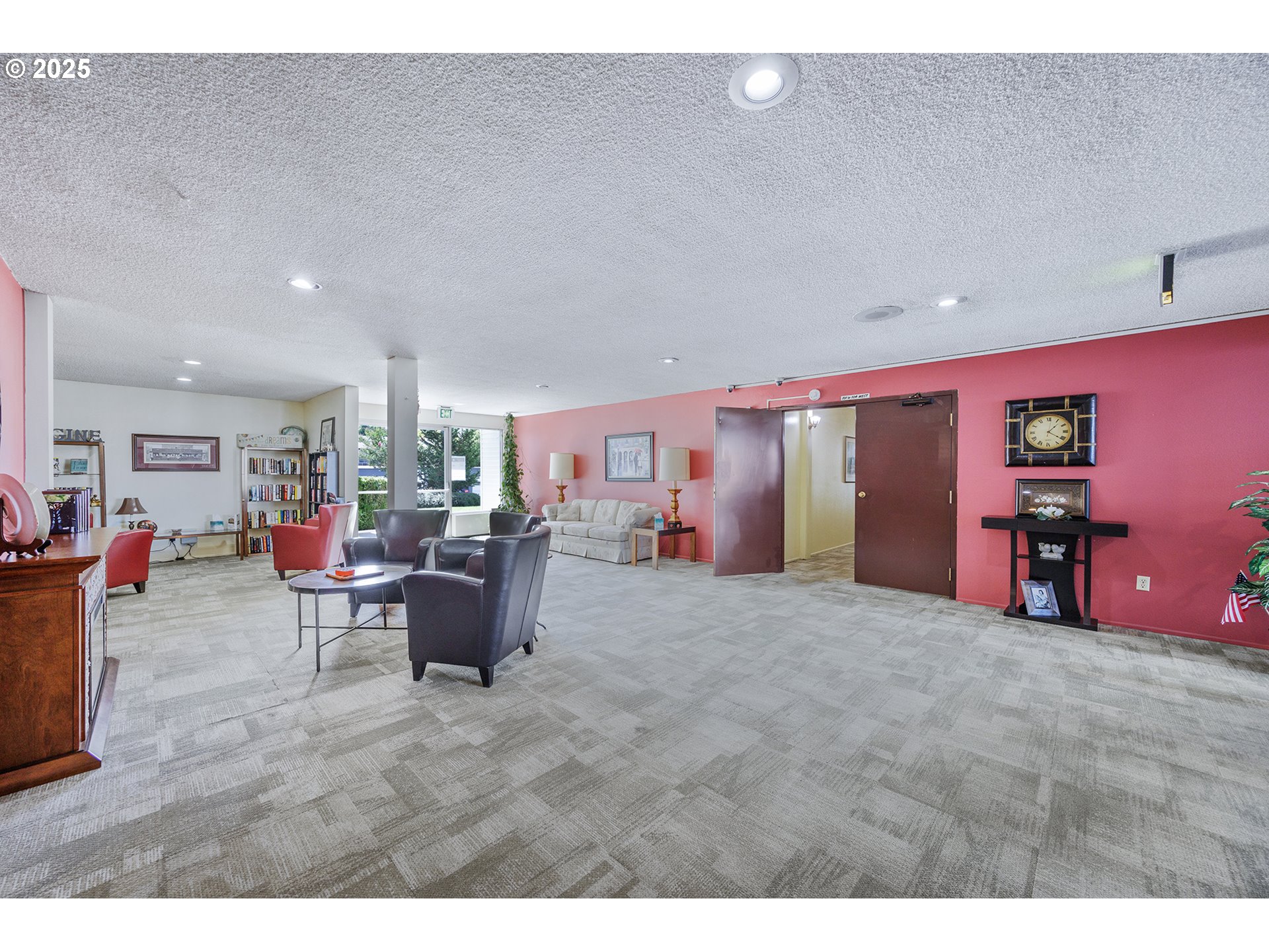 950 Evergreen Road, Unit 306 Woodburn, OR 97071 - Photo 29 of 30 Gallery Image 29