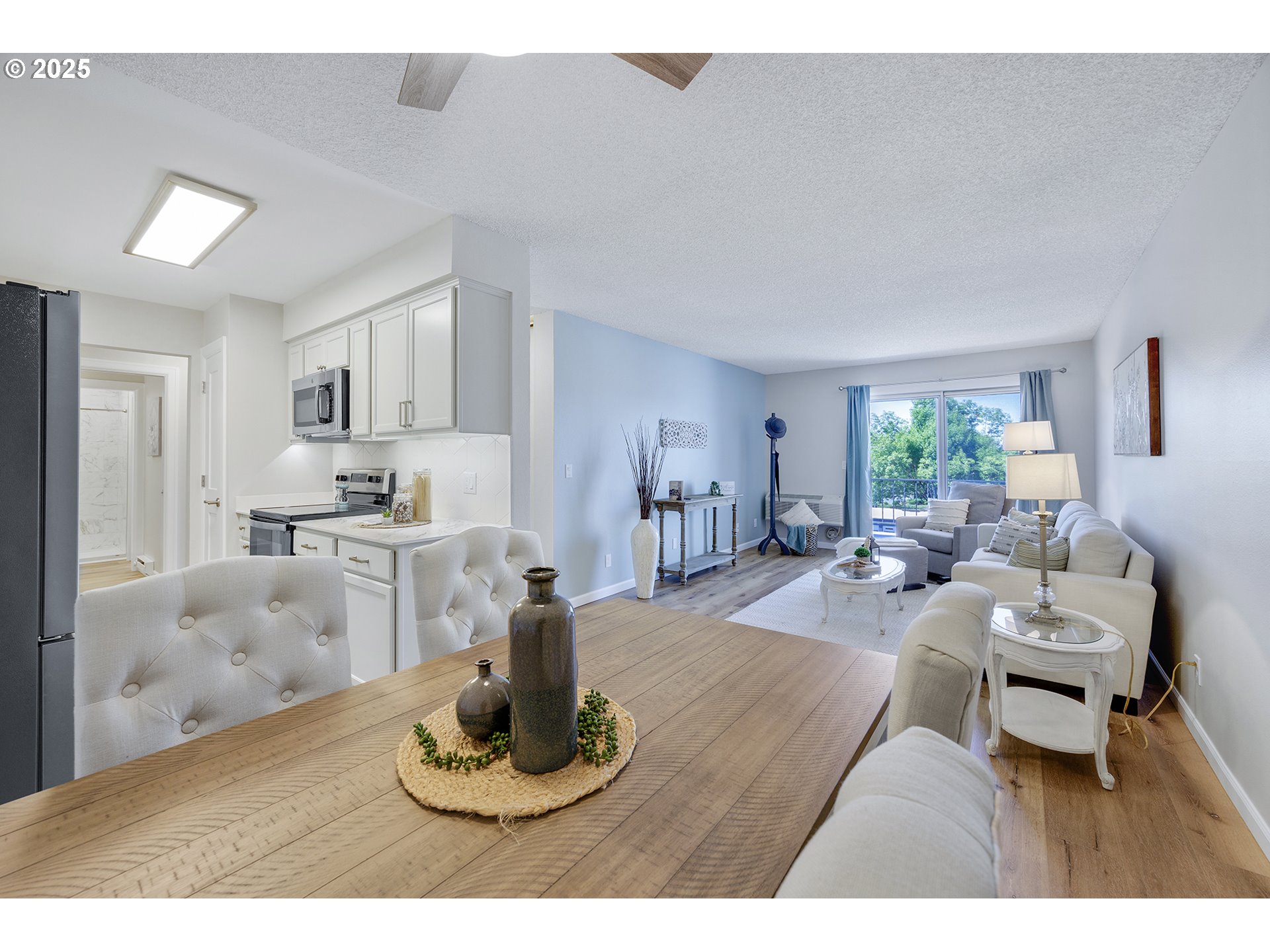 950 Evergreen Road, Unit 306 Woodburn, OR 97071 - Photo 7 of 30 Gallery Image 7