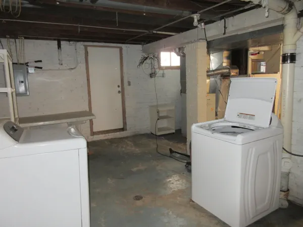 $199,900 | 1325 South 11th Street, Sheboygan, WI 53081