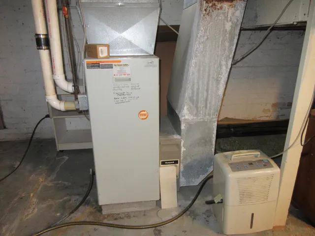 $215,000 | 1325 South 11th Street, Sheboygan, WI 53081