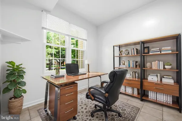 $240,000 | 5 Normandy Square Court, Unit 1B, Silver Spring, MD 20906