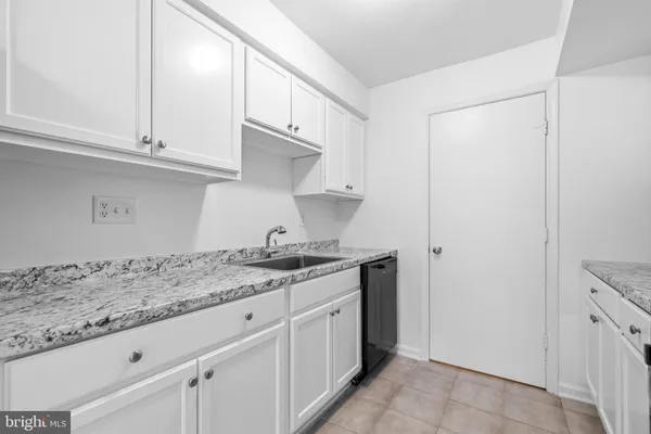 $240,000 | 5 Normandy Square Court, Unit 1B, Silver Spring, MD 20906