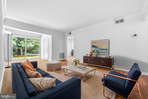 $240,000 | 5 Normandy Square Court, Unit 1B, Silver Spring, MD 20906