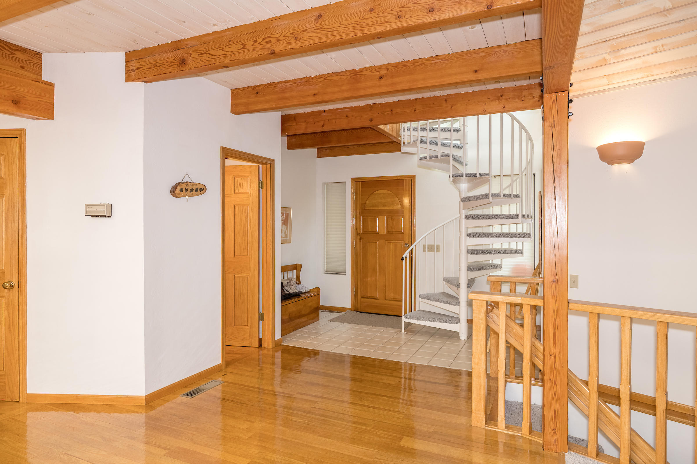 1296 Ridge Road Fawnskin, CA 92333 - Photo 6 of 30 IMG_0218-Edit
