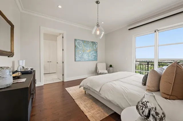 $1,000,000 | 2800 Lakeside Parkway, Unit 701, Flower Mound, TX 75022