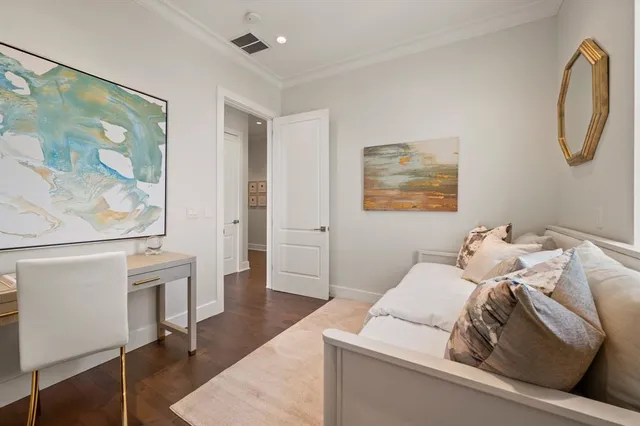 $1,000,000 | 2800 Lakeside Parkway, Unit 701, Flower Mound, TX 75022