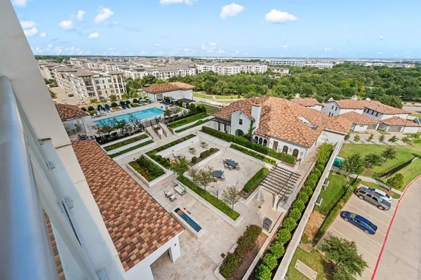 $1,000,000 | 2800 Lakeside Parkway, Unit 701, Flower Mound, TX 75022