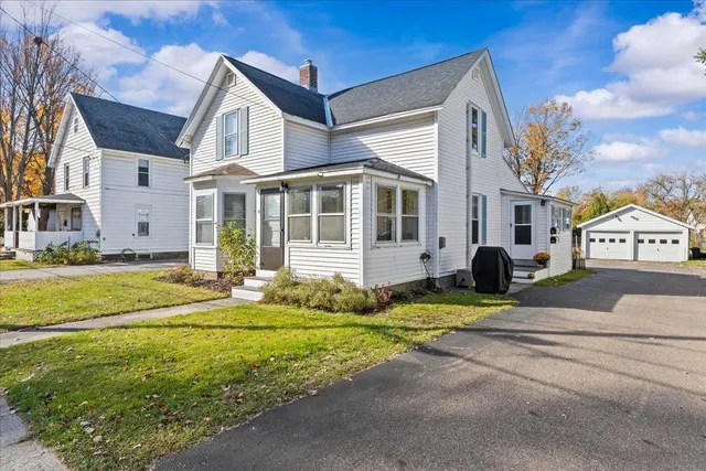 $450,000 | 4 East Street, Essex Junction, VT 05452