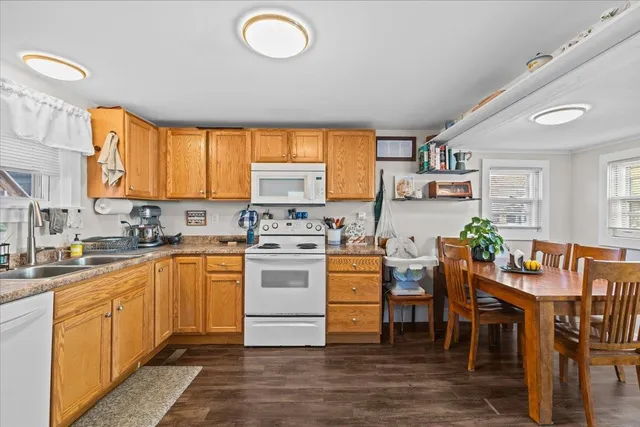 $450,000 | 4 East Street, Essex Junction, VT 05452