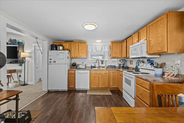 $450,000 | 4 East Street, Essex Junction, VT 05452