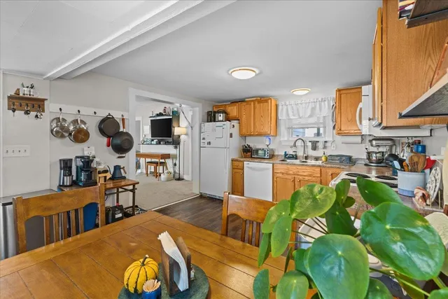 $450,000 | 4 East Street, Essex Junction, VT 05452