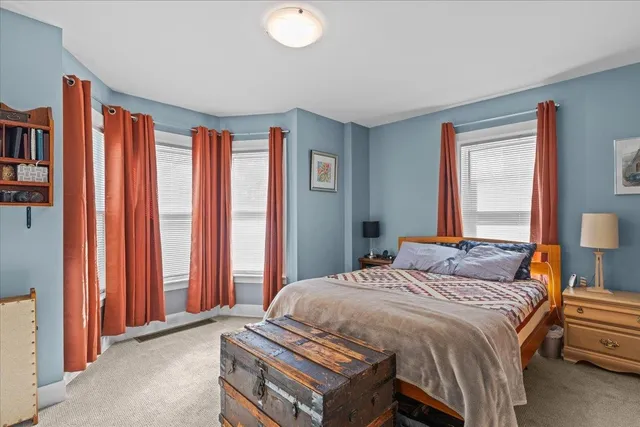 $450,000 | 4 East Street, Essex Junction, VT 05452