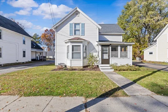 $450,000 | 4 East Street, Essex Junction, VT 05452
