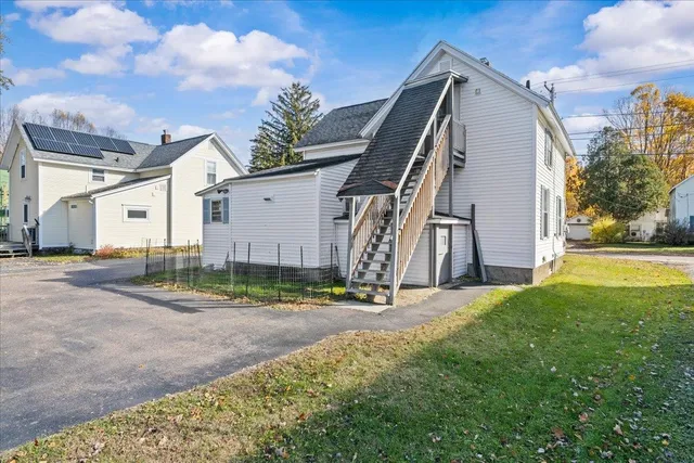 $450,000 | 4 East Street, Essex Junction, VT 05452