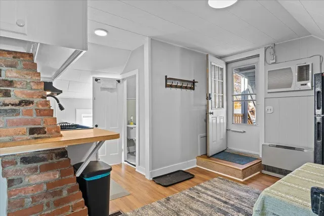 $450,000 | 4 East Street, Essex Junction, VT 05452