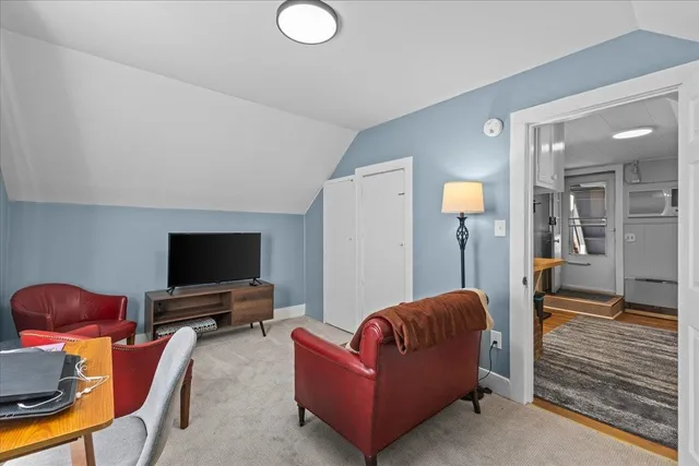 $450,000 | 4 East Street, Essex Junction, VT 05452