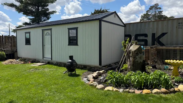 $230,000 | 24034 North 2900 E Road, Emington, IL 60934