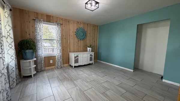 $230,000 | 24034 North 2900 E Road, Emington, IL 60934