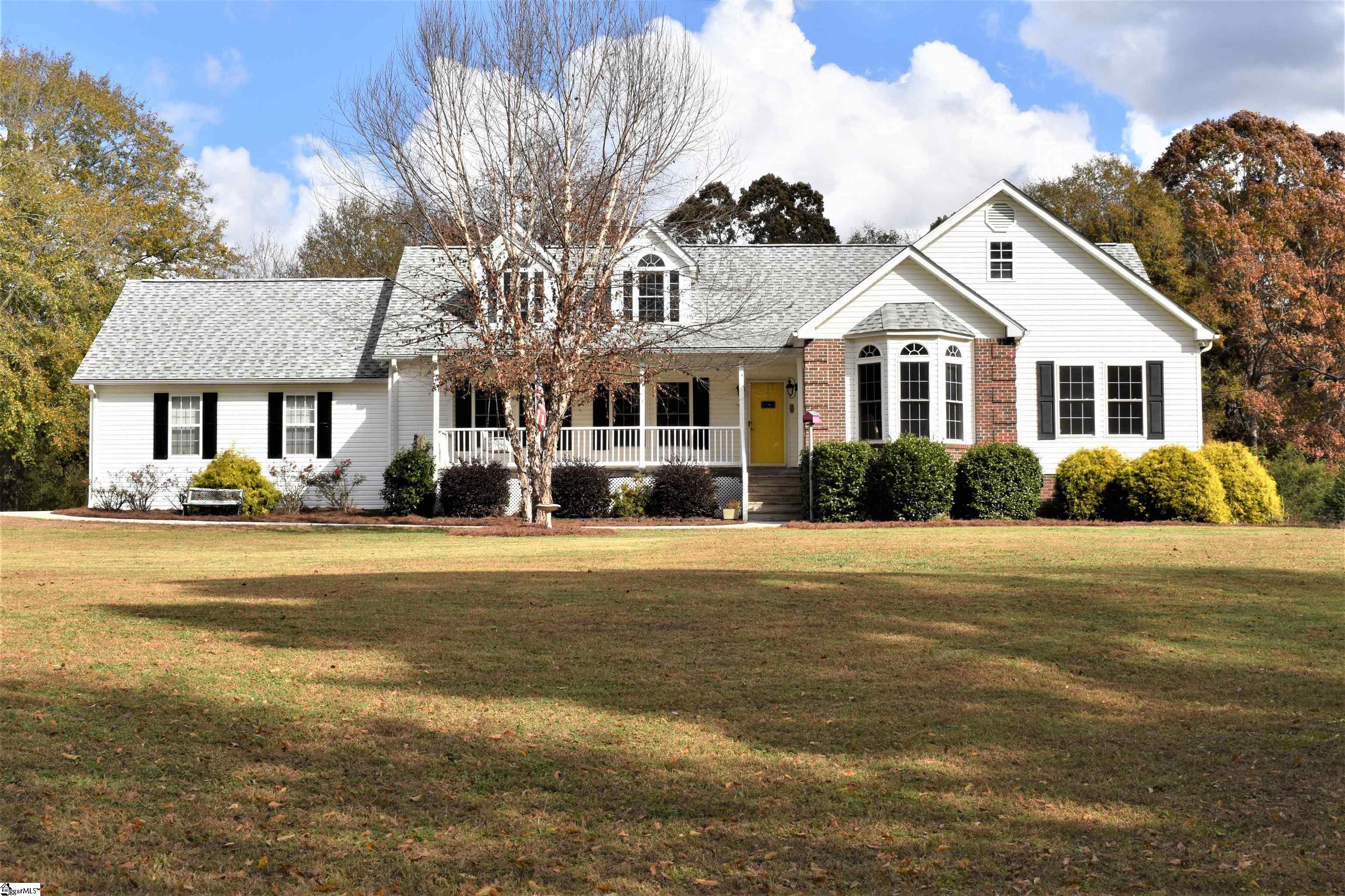 322 Sullivan Road Simpsonville, SC 29680 - Photo 1 of 32 Gallery Image 1