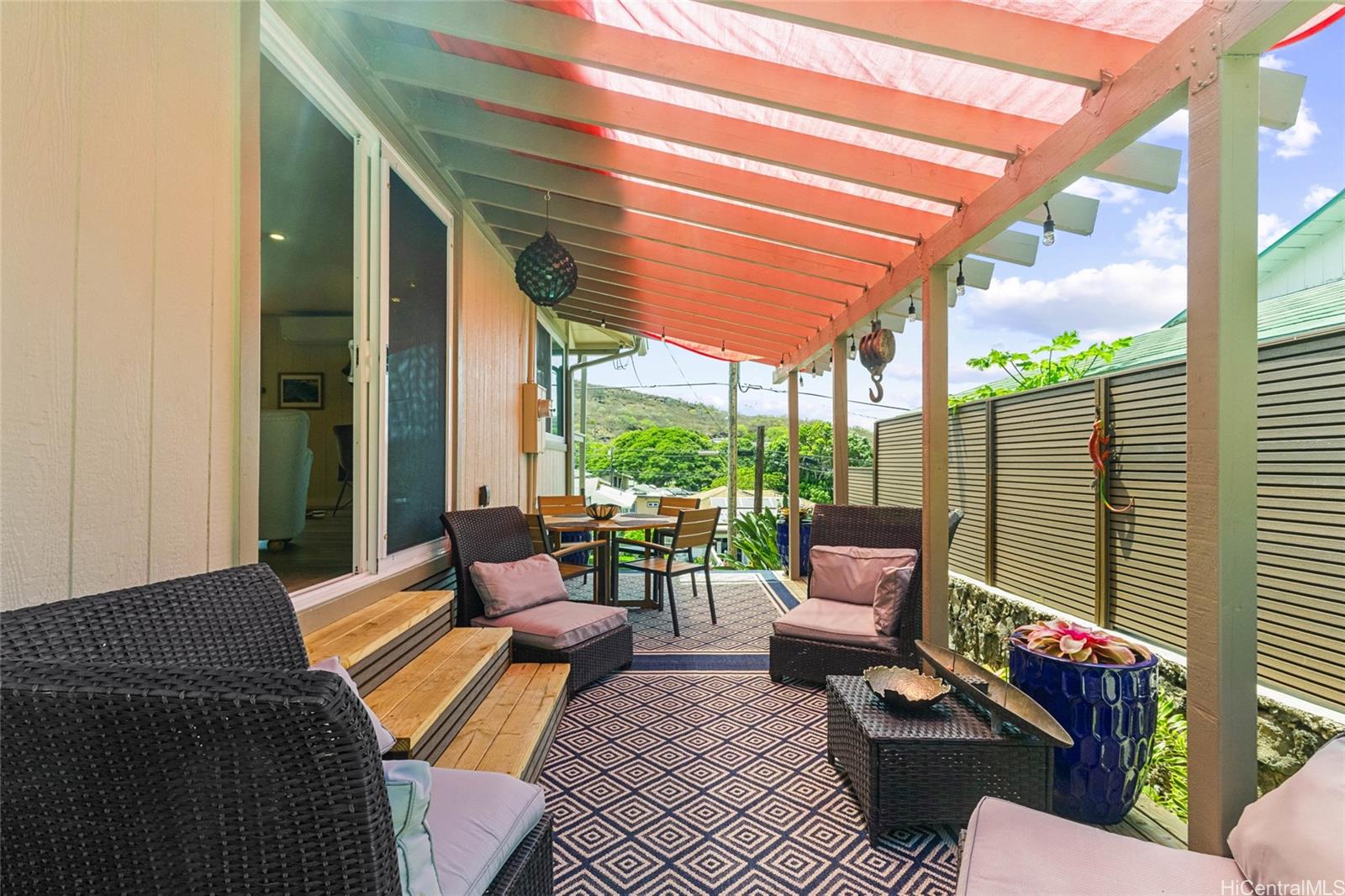 1358 Makaikoa Street Honolulu, HI 96821 - Photo 22 of 25 Side Lanai