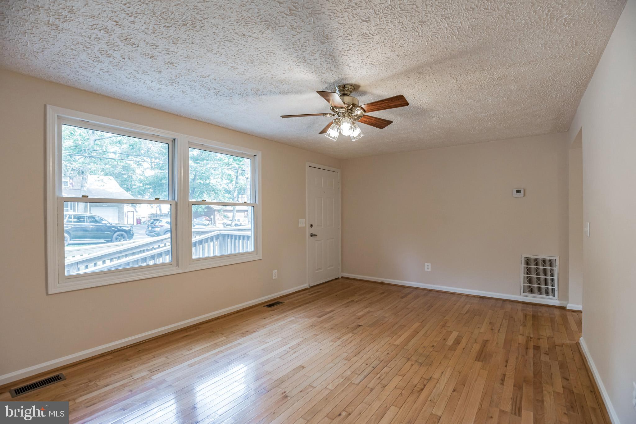 11430 Rawhide Road Lusby, MD 20657 - Photo 6 of 30