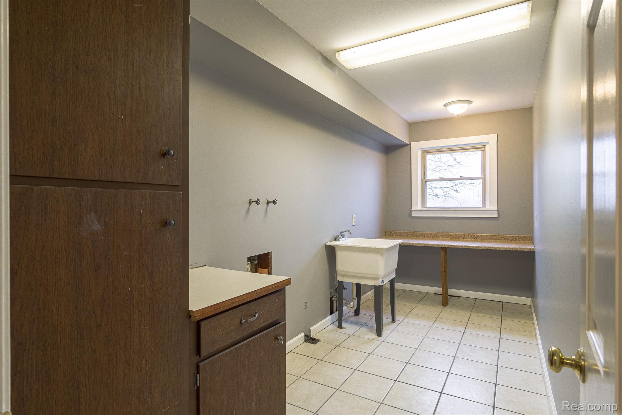 3055 Beck Road Howell, MI 48843 - Photo 9 of 18 Gallery Image 9